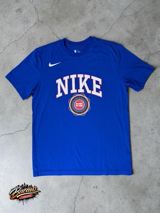 Nike Other - Nike NBA Detroit Pistons Men’s Medium Essential Royal Blue Tee